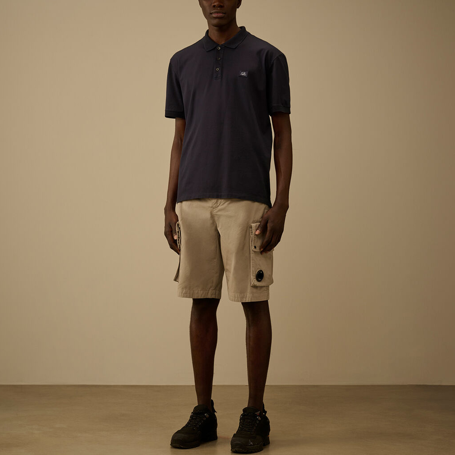 Шорти CP Company Cotton Gabardine Lens Cargo Shorts 20CMBE245A110340O 904