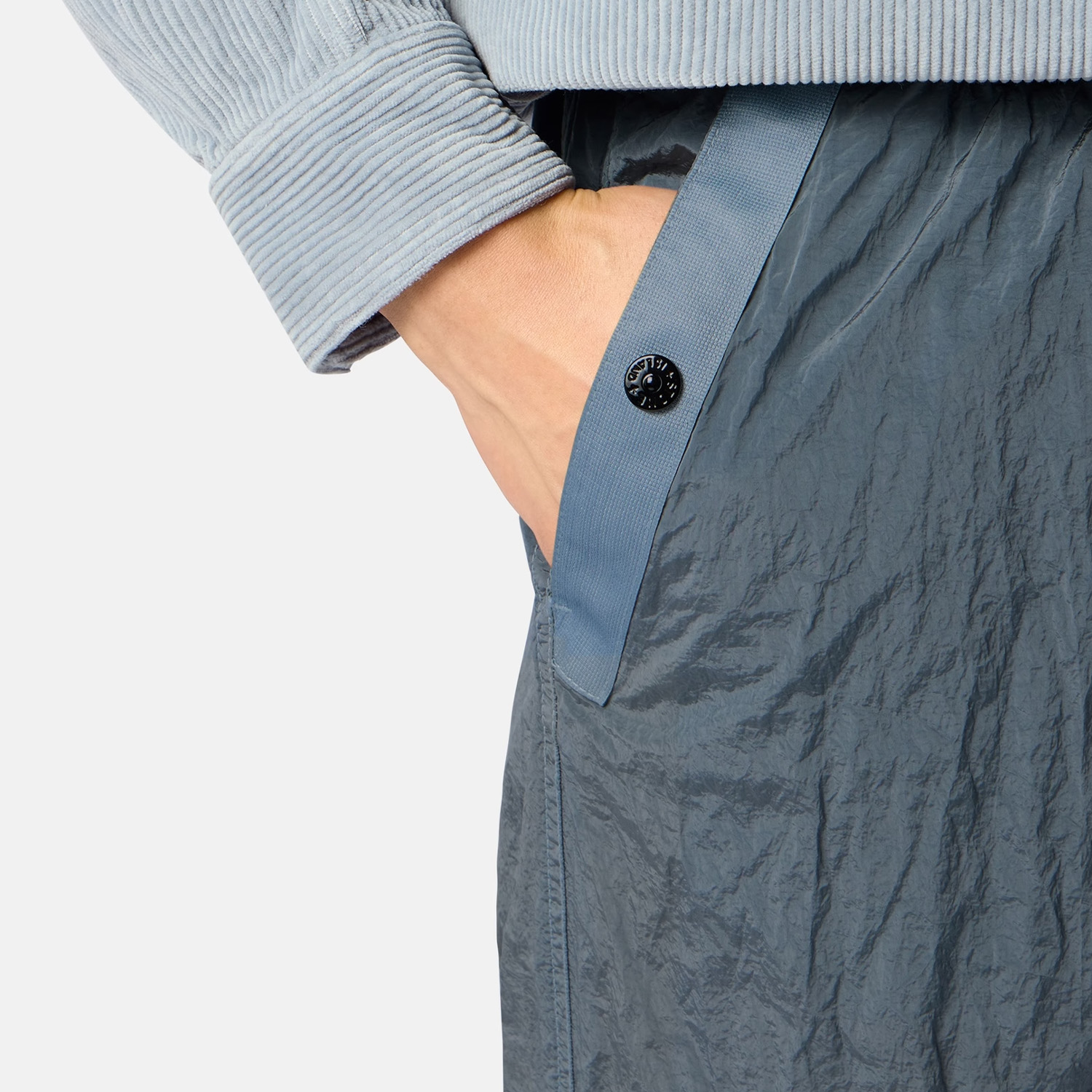 Штани Stone Island 3100011 NYLON METAL IN ECONYL® L2S153100011S0019 V0049