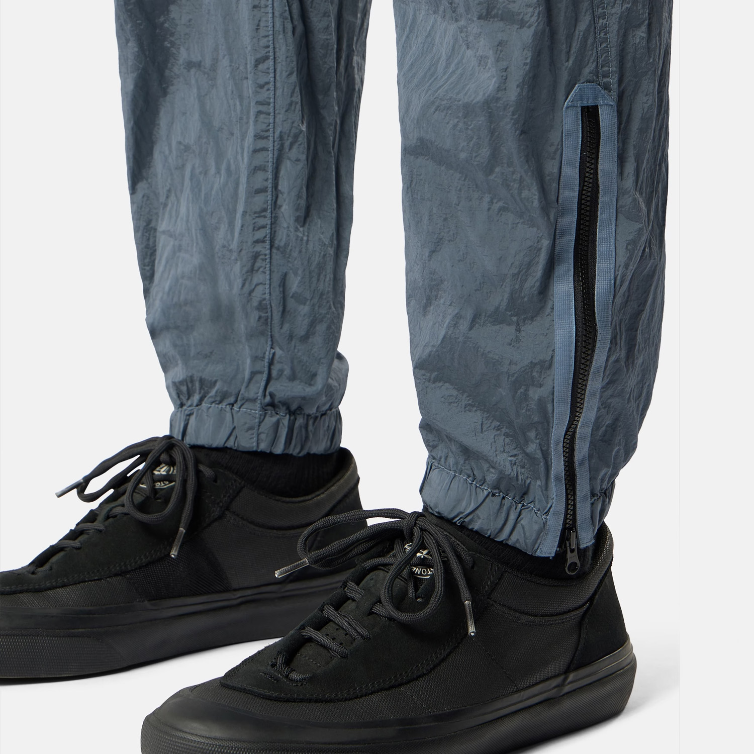 Штани Stone Island 3100011 NYLON METAL IN ECONYL® L2S153100011S0019 V0049