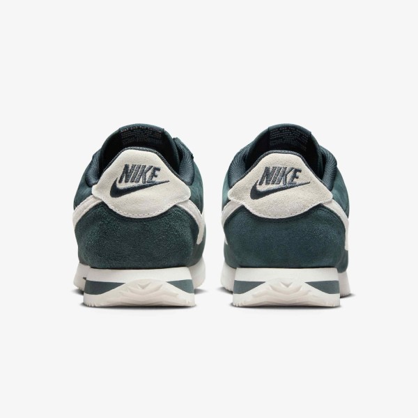 Кроссовки Nike Cortez PRM HV4456 300