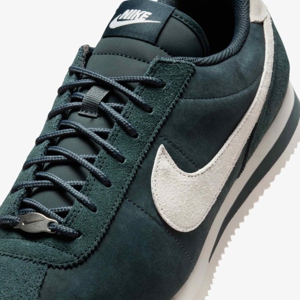 Кроссовки Nike Cortez PRM HV4456 300