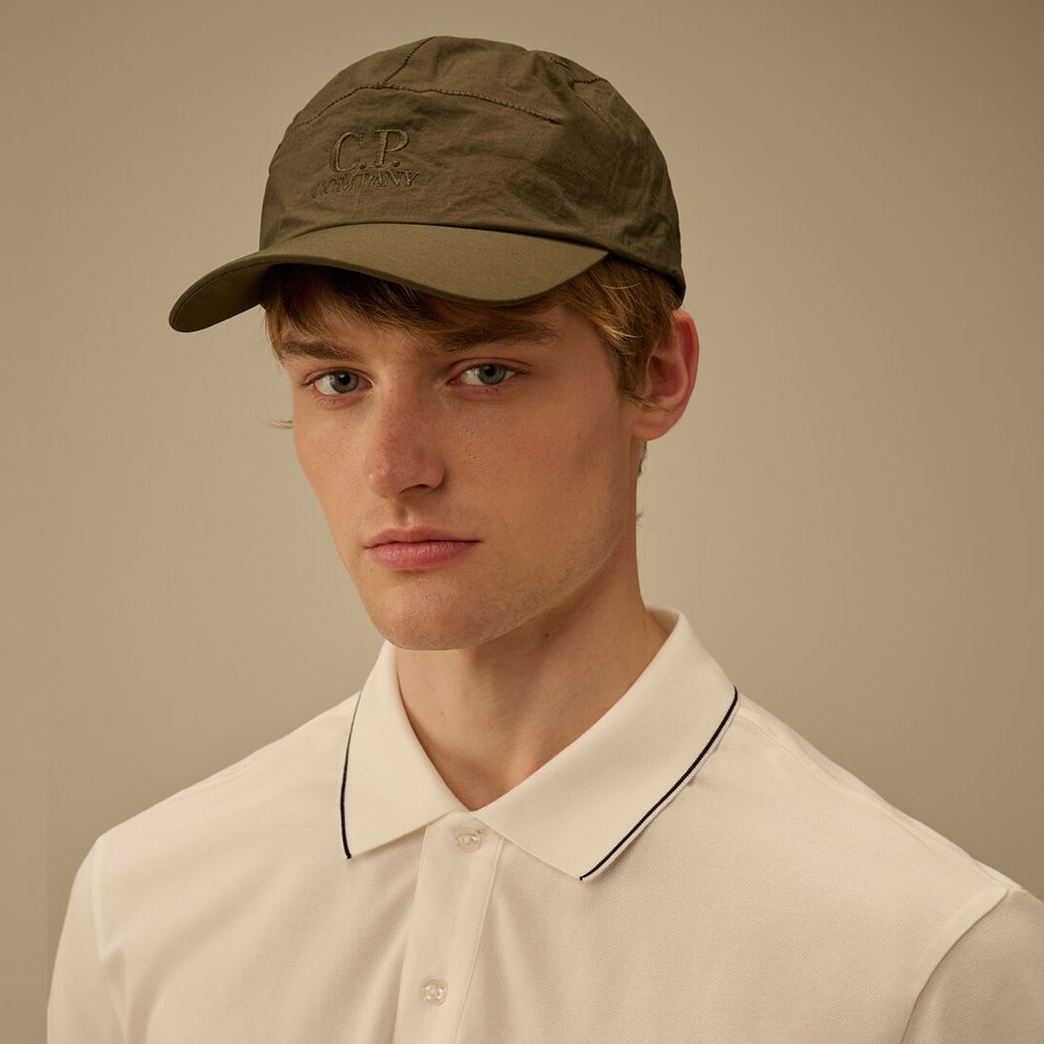 Кепка C.P. Company Plain Paper Touch Cap Dove Grey 20CMAC049A110188G 683