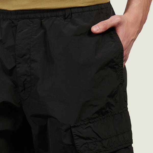 Брюки C.P. Company Flatt Nylon Loose Cargo Lens Pants 20CMPA140A005991G 999