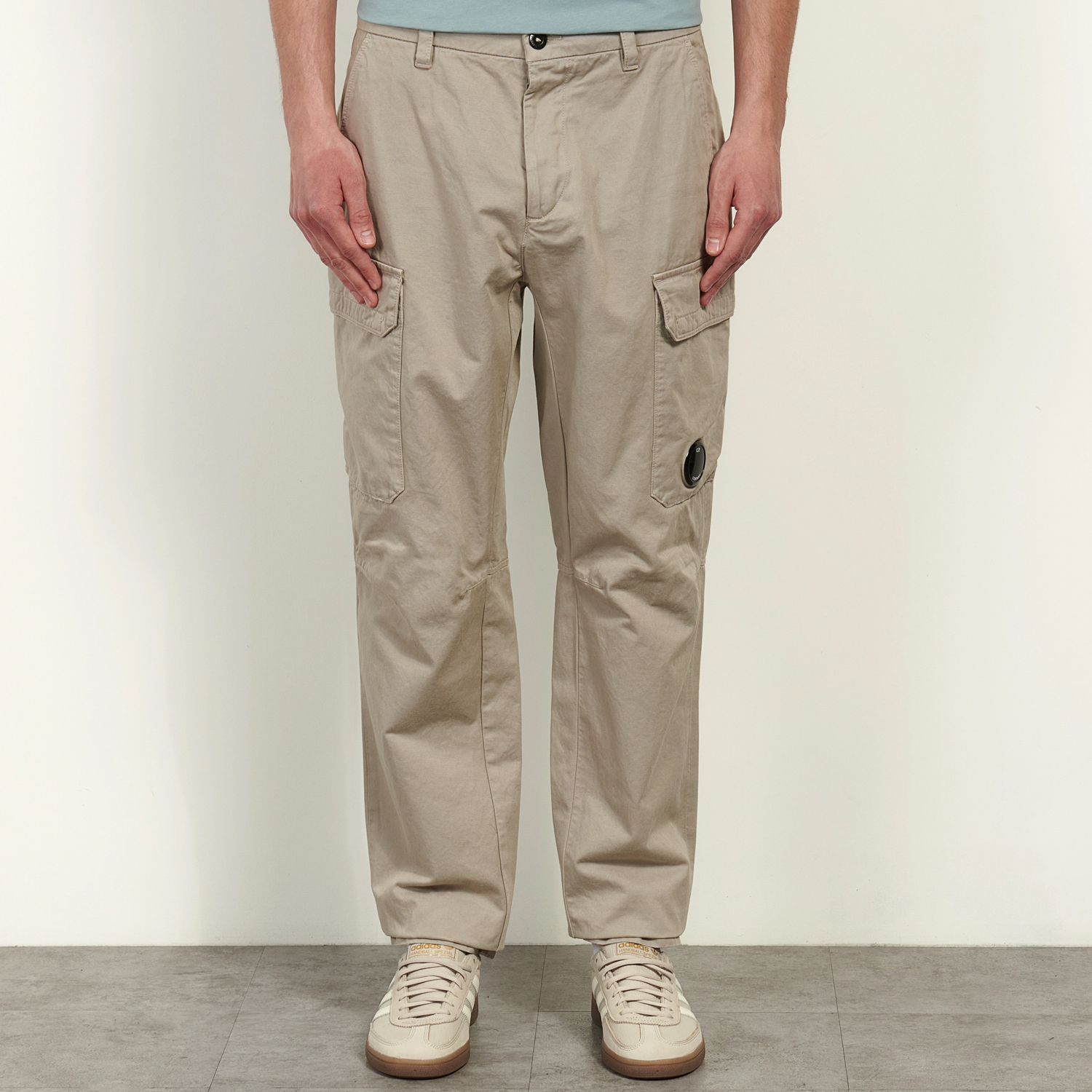 Брюки C.P. Company Cotton Gabardine Loose Cargo Pants 20CMPA185A110458G 904