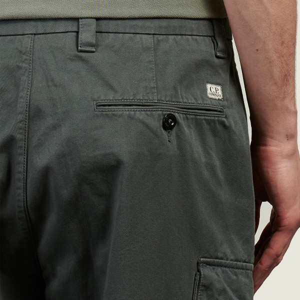 Брюки C.P. Company Cotton Gabardine Loose Cargo Pants 20CMPA185A110458G 921