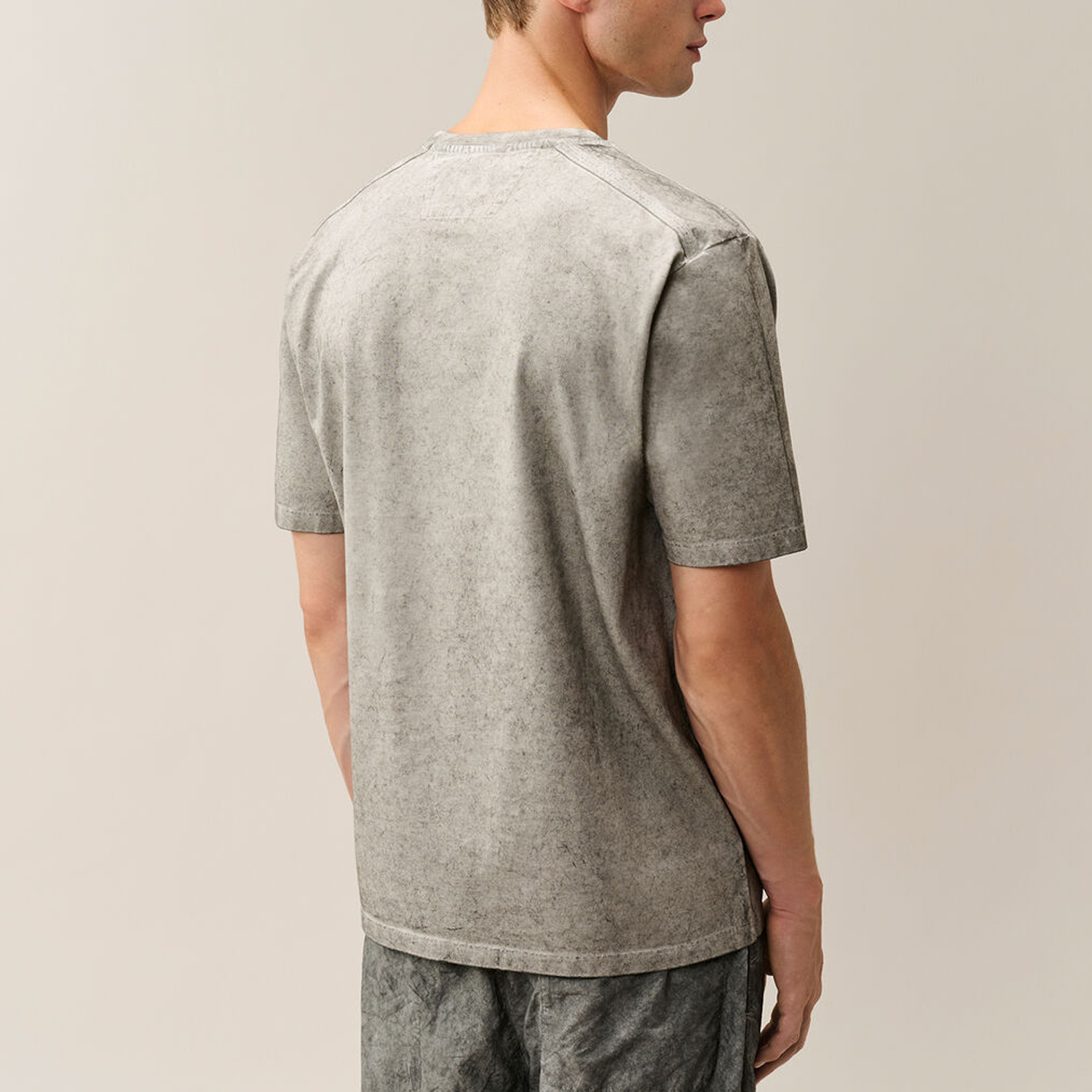 Футболка C.P. Company 30/2 Mercerized Jersey Twisted Short Sleeve Re-Colour T-Shirt 21CMTS178A110774S R90
