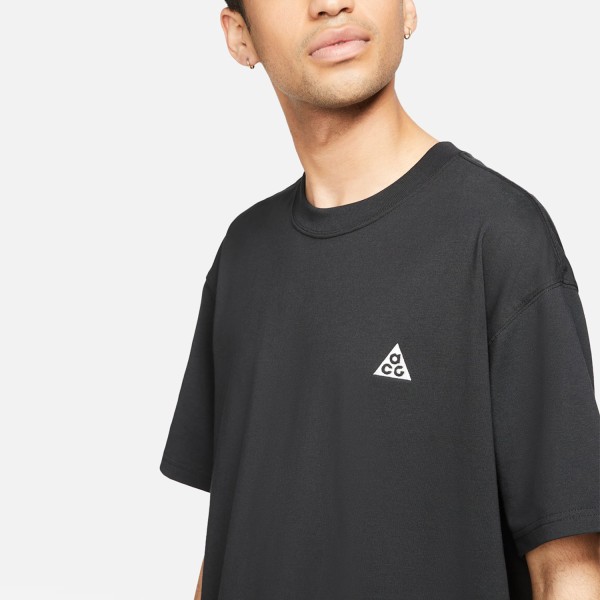 Футболка Nike ACG DC5356-010