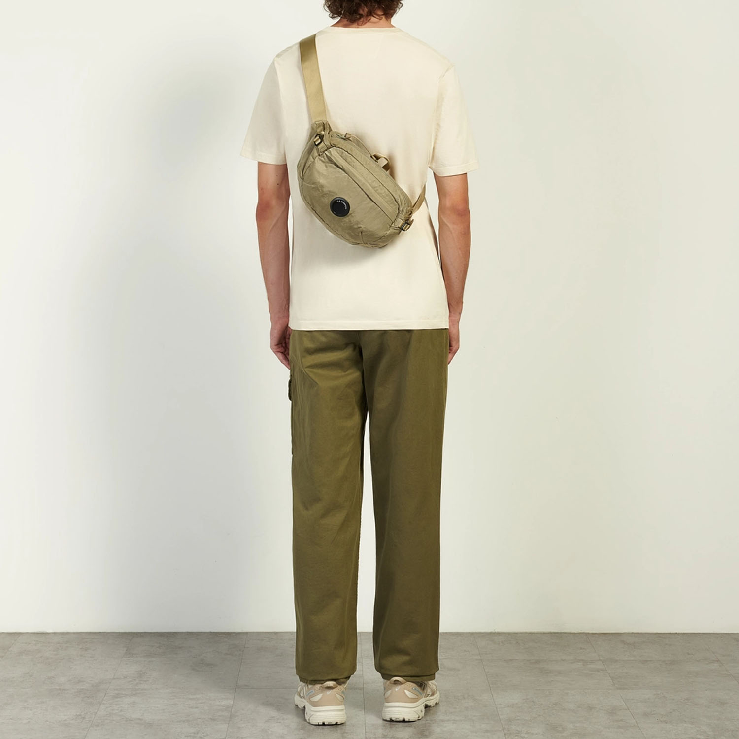 Сумка C.P. Company Nylon B Lens Waist Bag 21CMAC734A005269G 356