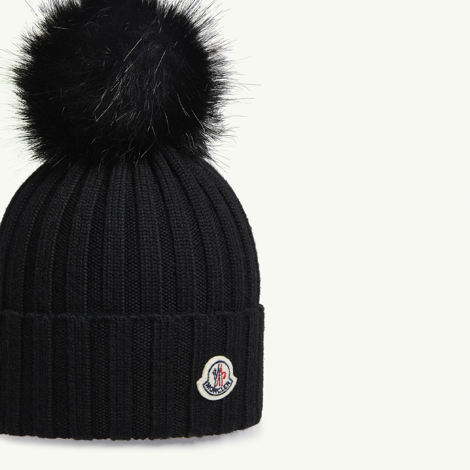 Шапка Moncler Wool Beanie with Pom Pom