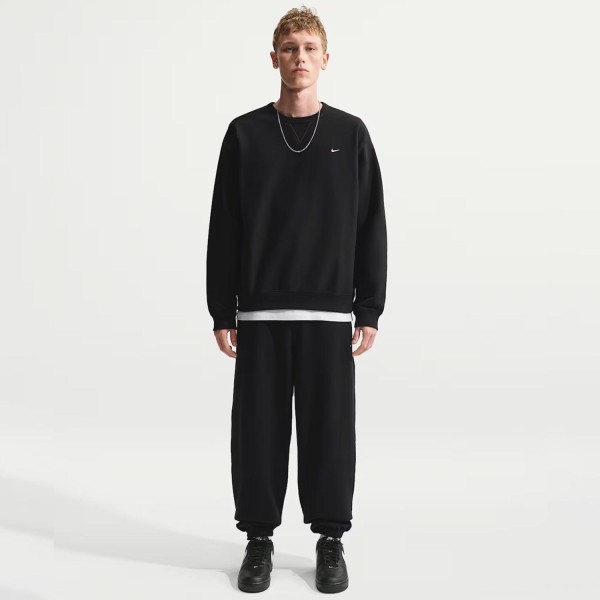 Свитшот Nike HV1086-010