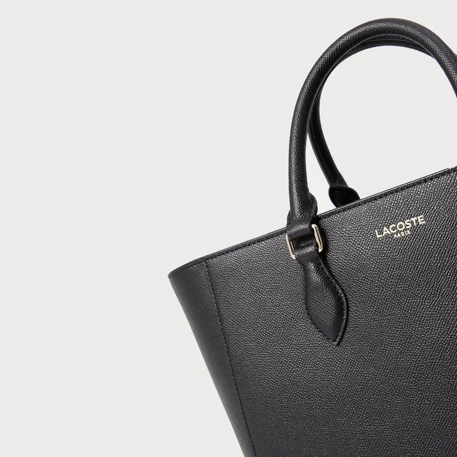 Жіноча сумка Lacoste NF5102PH000
