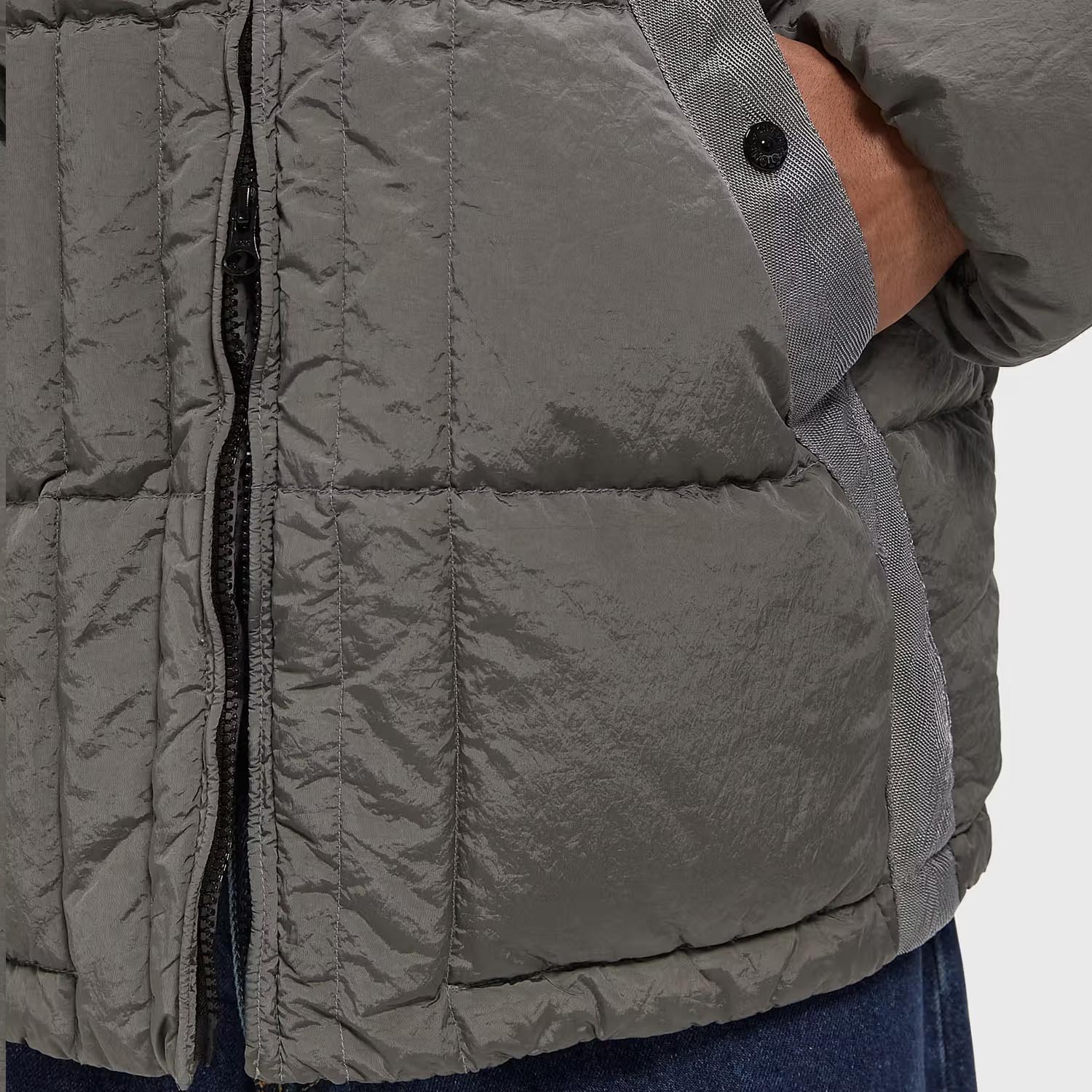 Чоловічий пуховик Stone Island Nylon Metal L2S154100019S0019 V0060