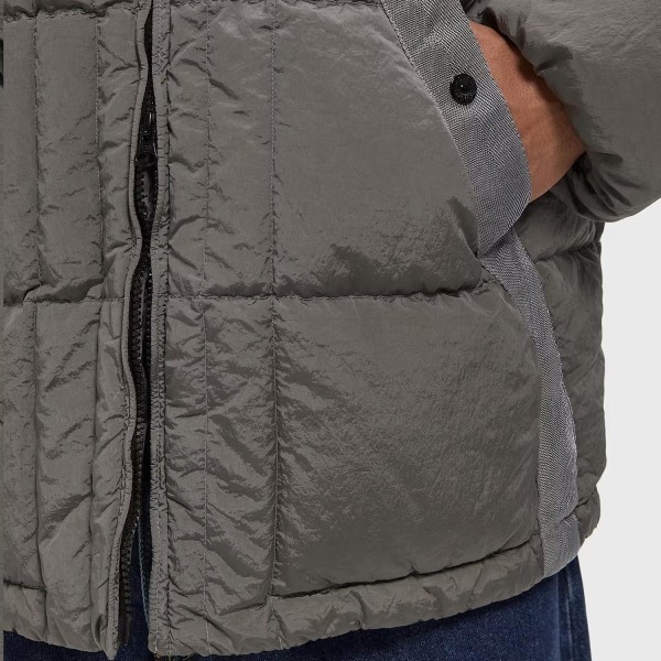 Чоловічий пуховик Stone Island Nylon Metal L2S154100019S0019 V0060