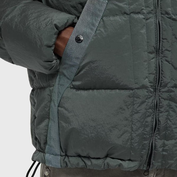 Чоловічий пуховик Stone Island Nylon Metal L2S154100019S0019 V005T