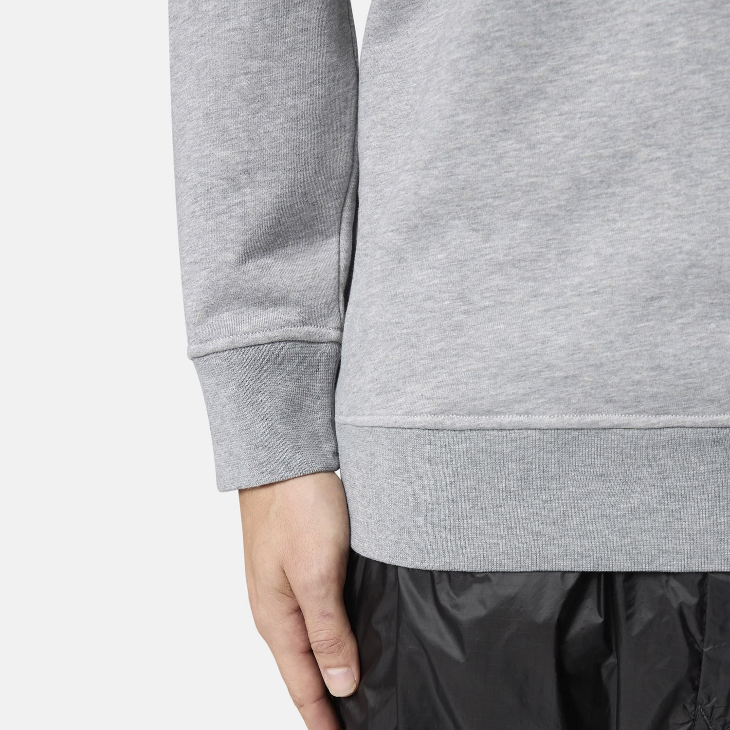Чоловічий світшот Stone Island L2S156100060S0M51 V0M64