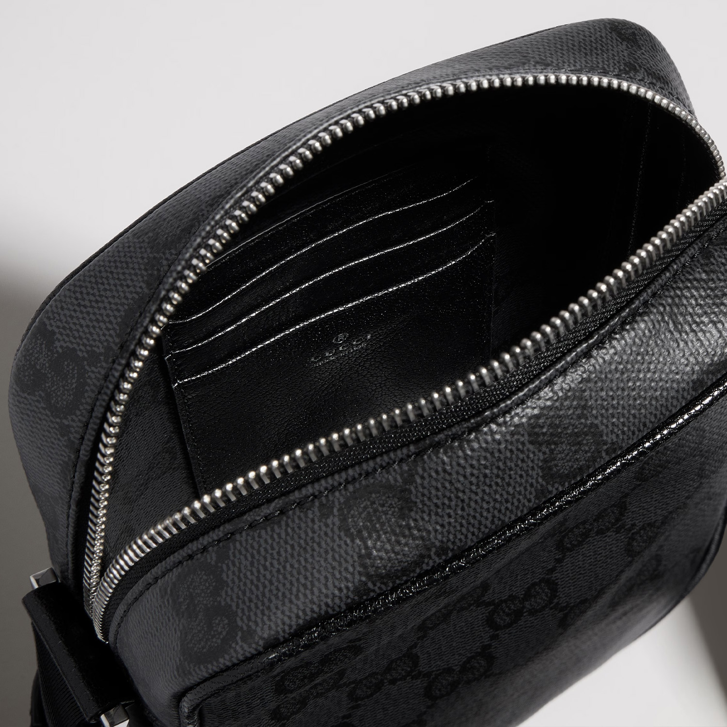 Чоловіча сумка Gucci A002SF FAF9R 1000