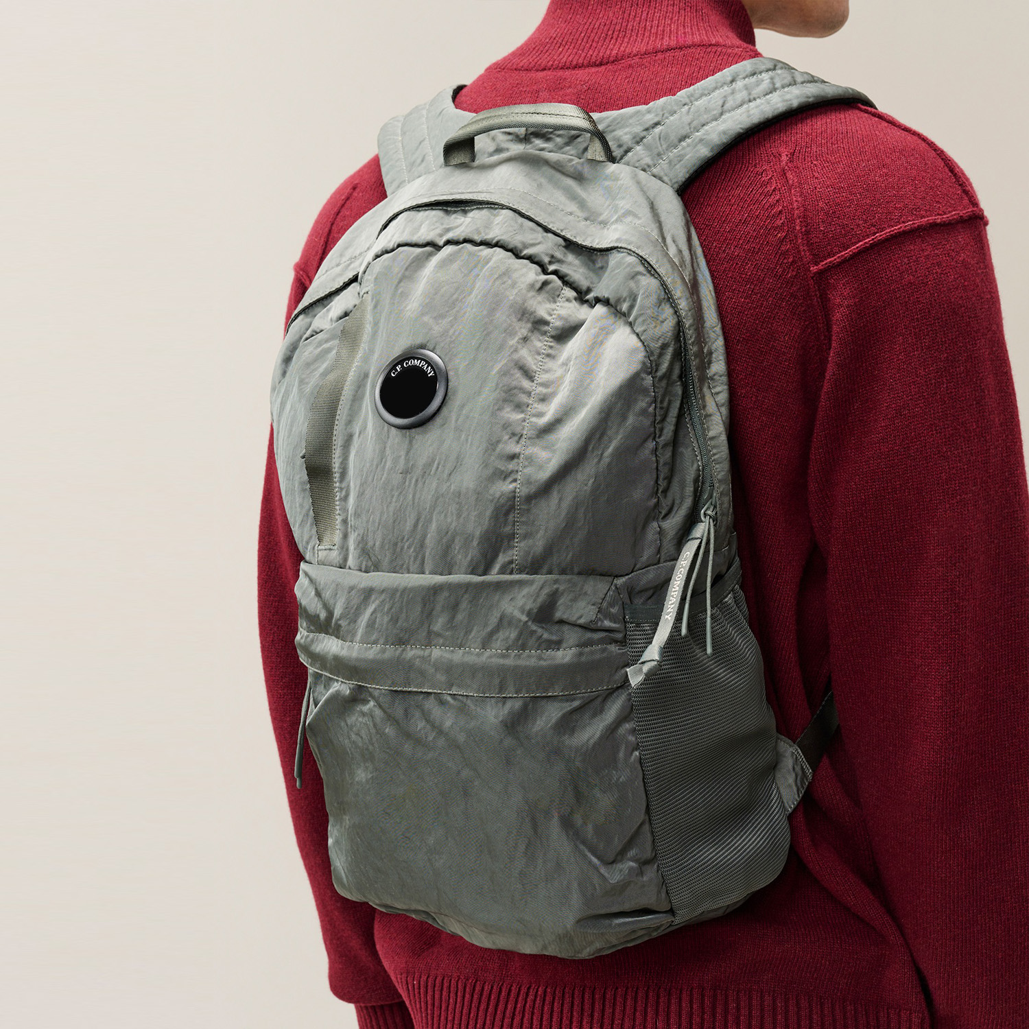 Рюкзак C.P. Company Nylon B Lens Backpack 21CMAC737A005269G 950