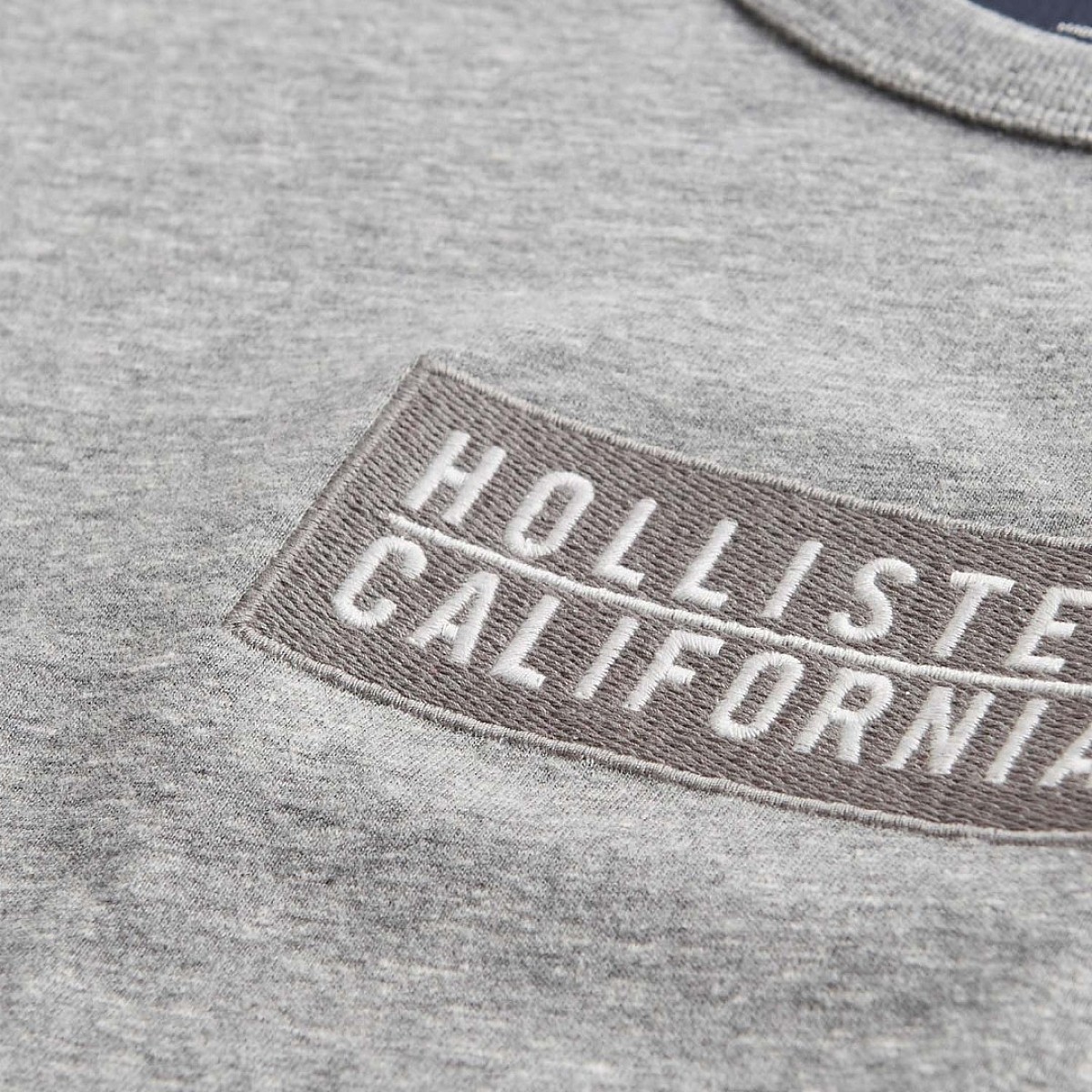 Футболка Hollister 323-248-0192-112