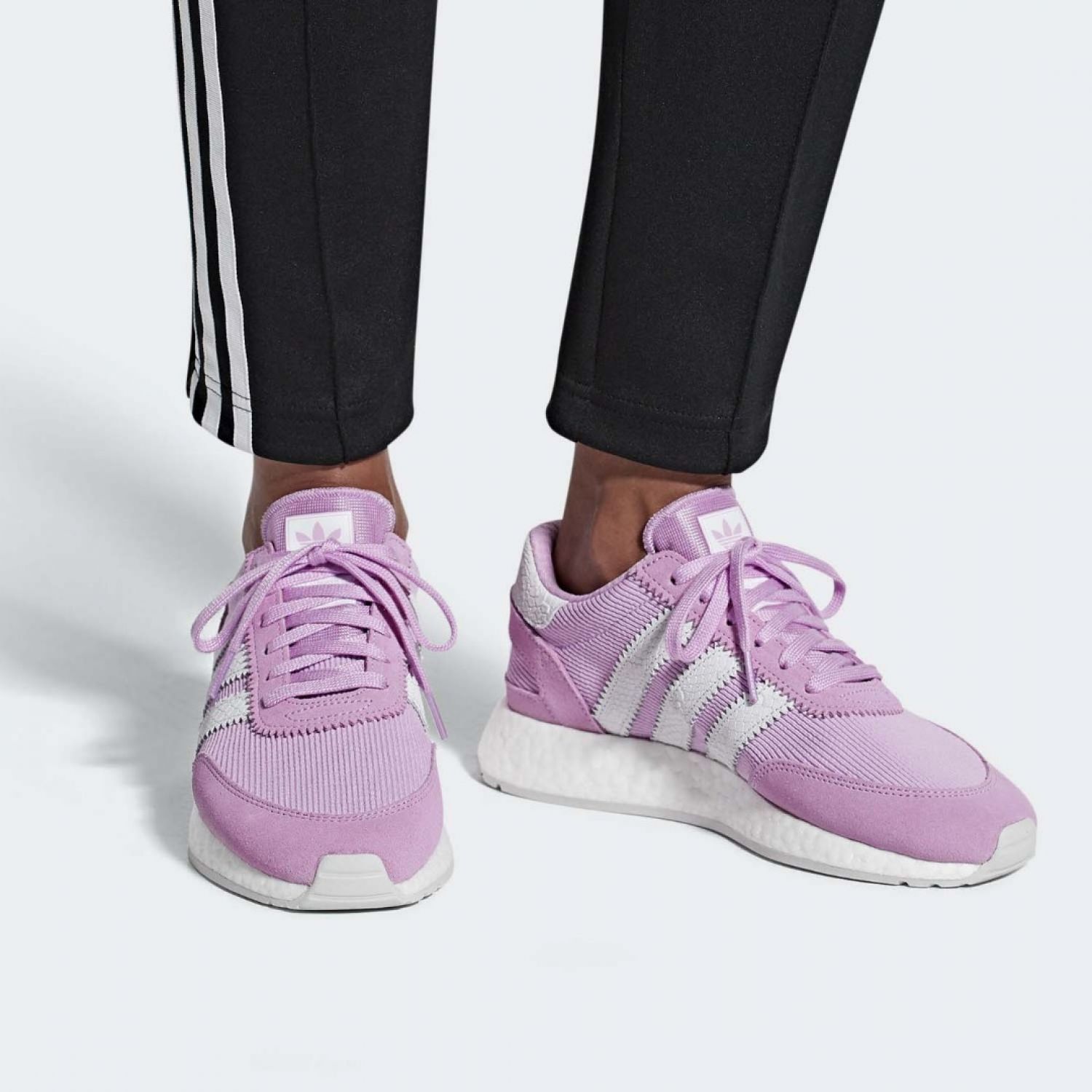 Adidas D96619 brand centr