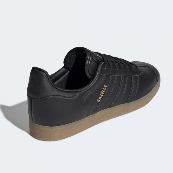 Кроссовки Adidas BD7480.