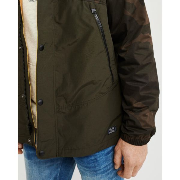Ветровка Abercrombie & Fitch 132-327-0639-336.