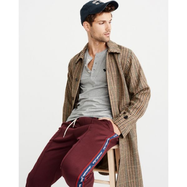 Футболка ABERCROMBIE & FITCH 124-230-0172-120.