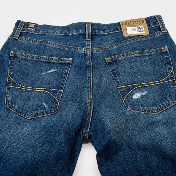Джинсы Hollister Classic Straight.