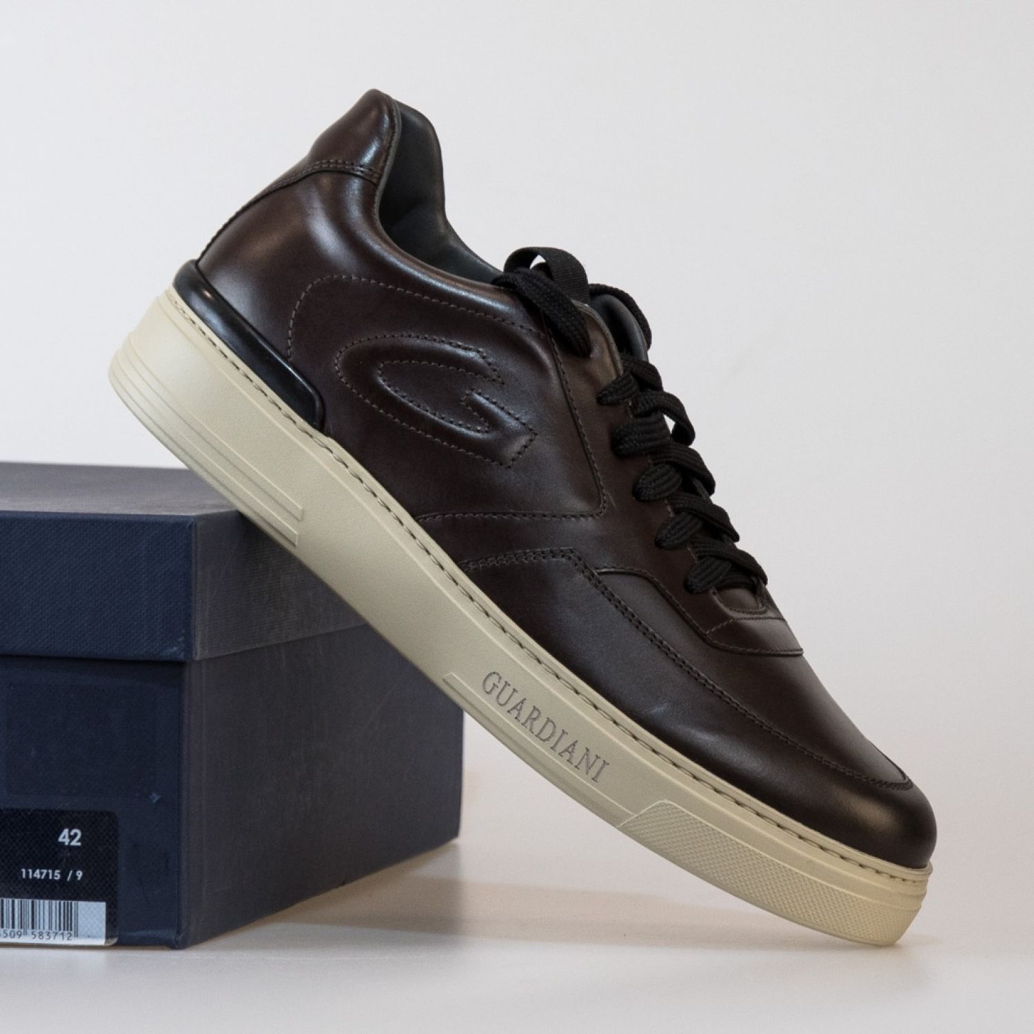 Outlet alberto guardiani discount