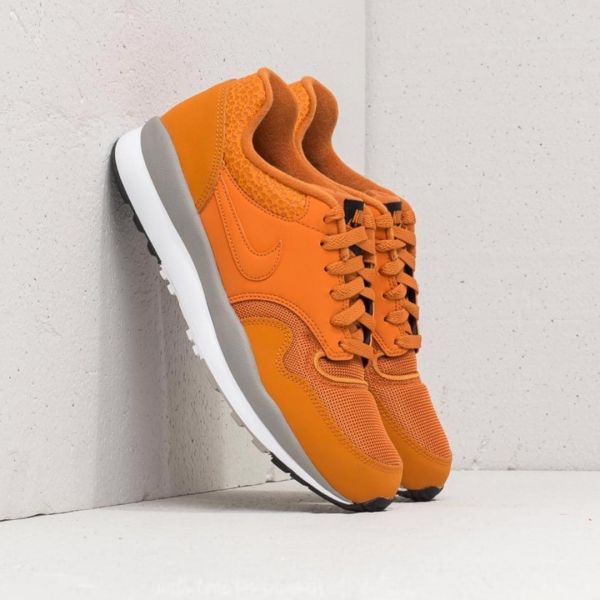 Nike AIR SAFARI 371740800 brand centr