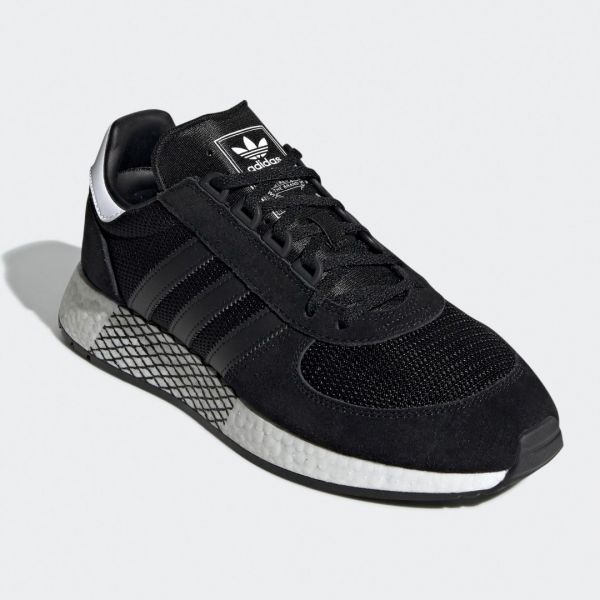 Кроссовки Adidas Marathon Tech.