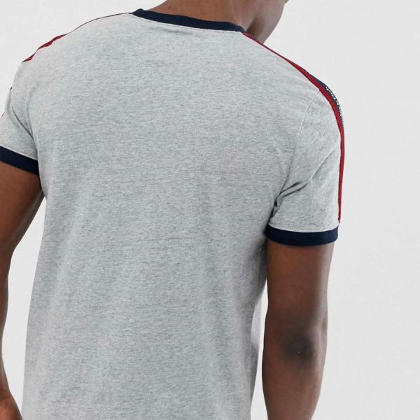 Футболка Abercrombie & Fitch 124-228-0257-124.