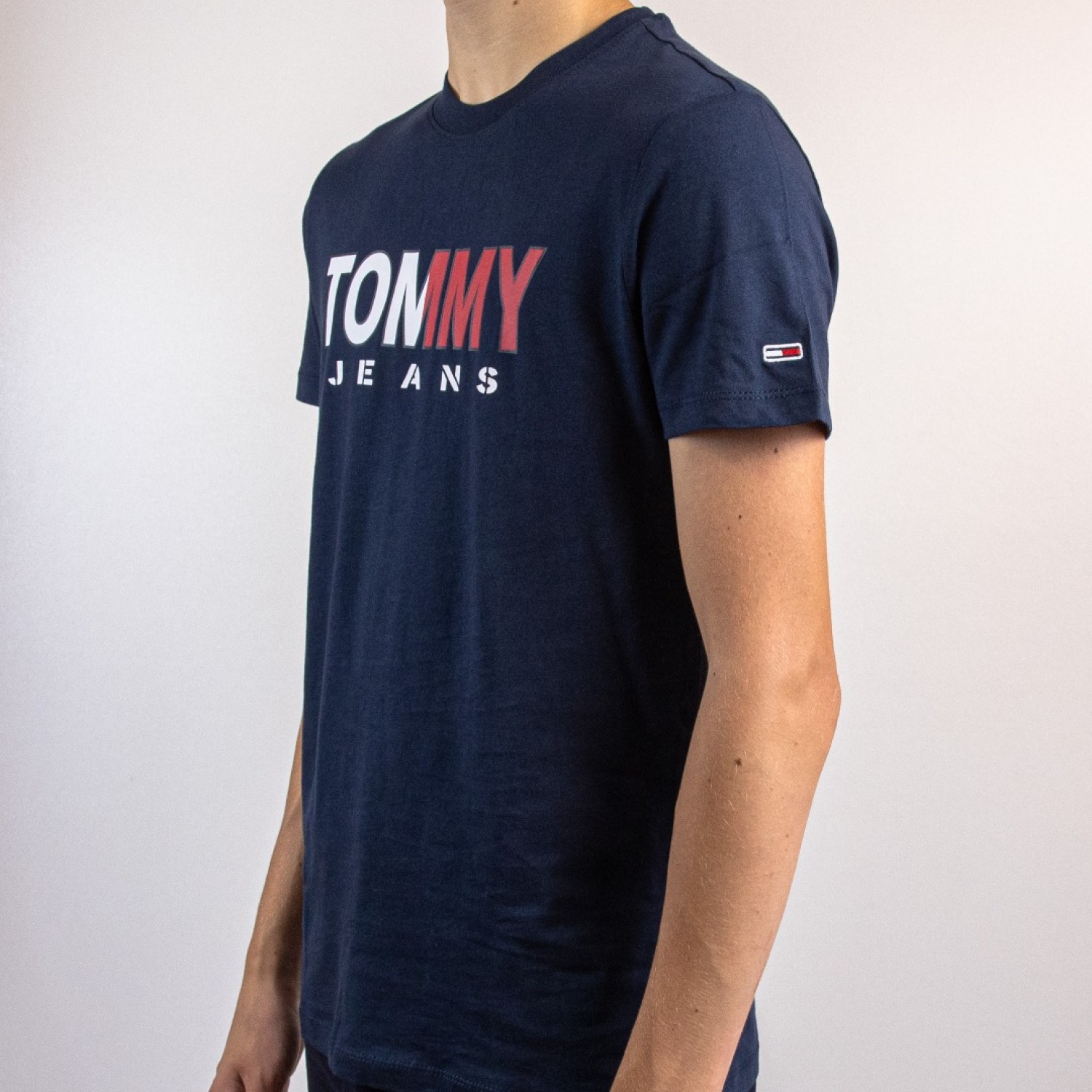 Футболка Tommy Hilfiger DM07440 400 по 