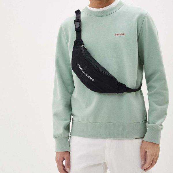 Поясная сумка Calvin Klein K50K505250.