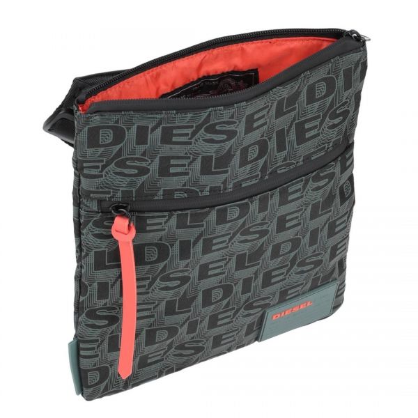 C Diesel F Discover Cross brand centr