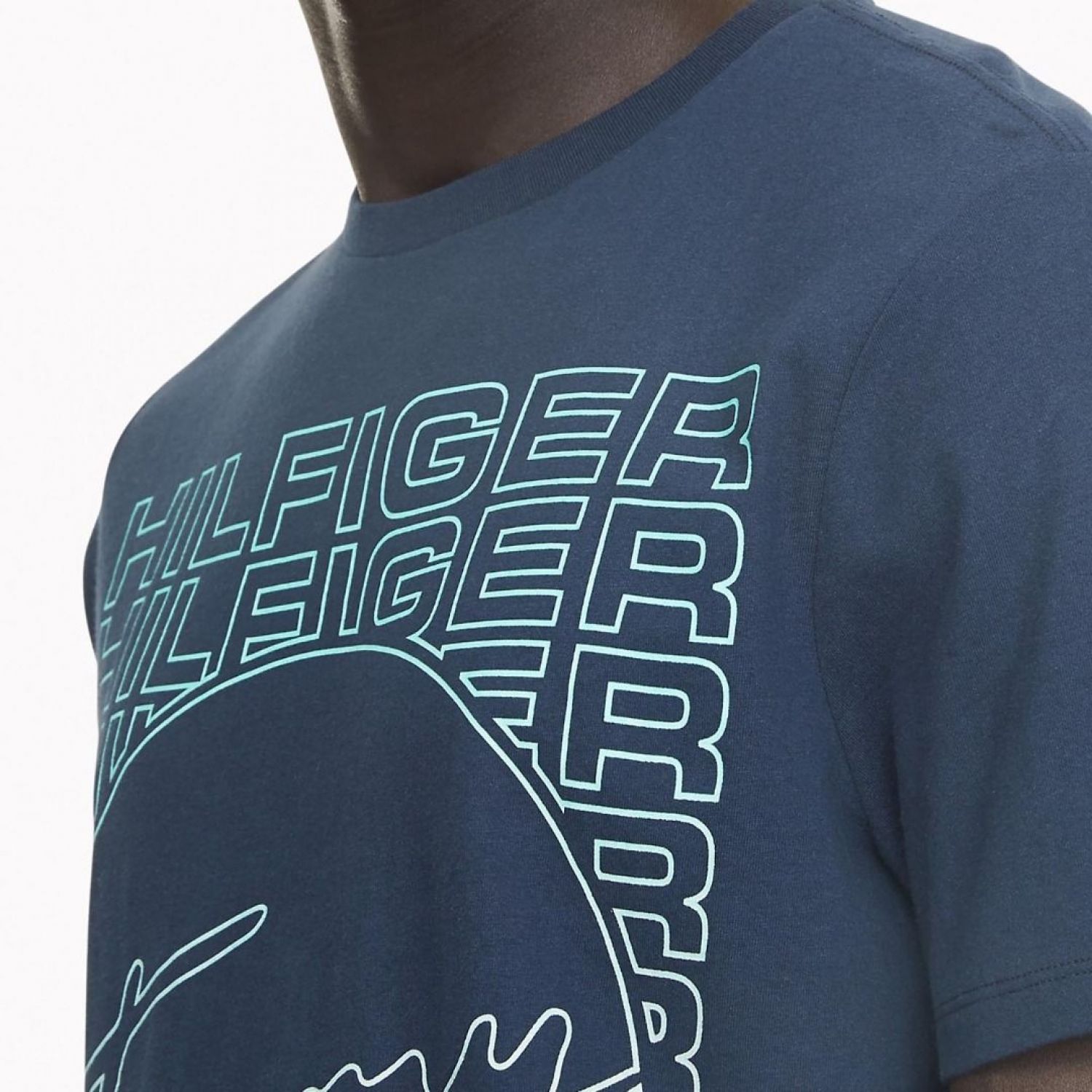 Tommy Hilfiger THD Rothbury tee brand centr