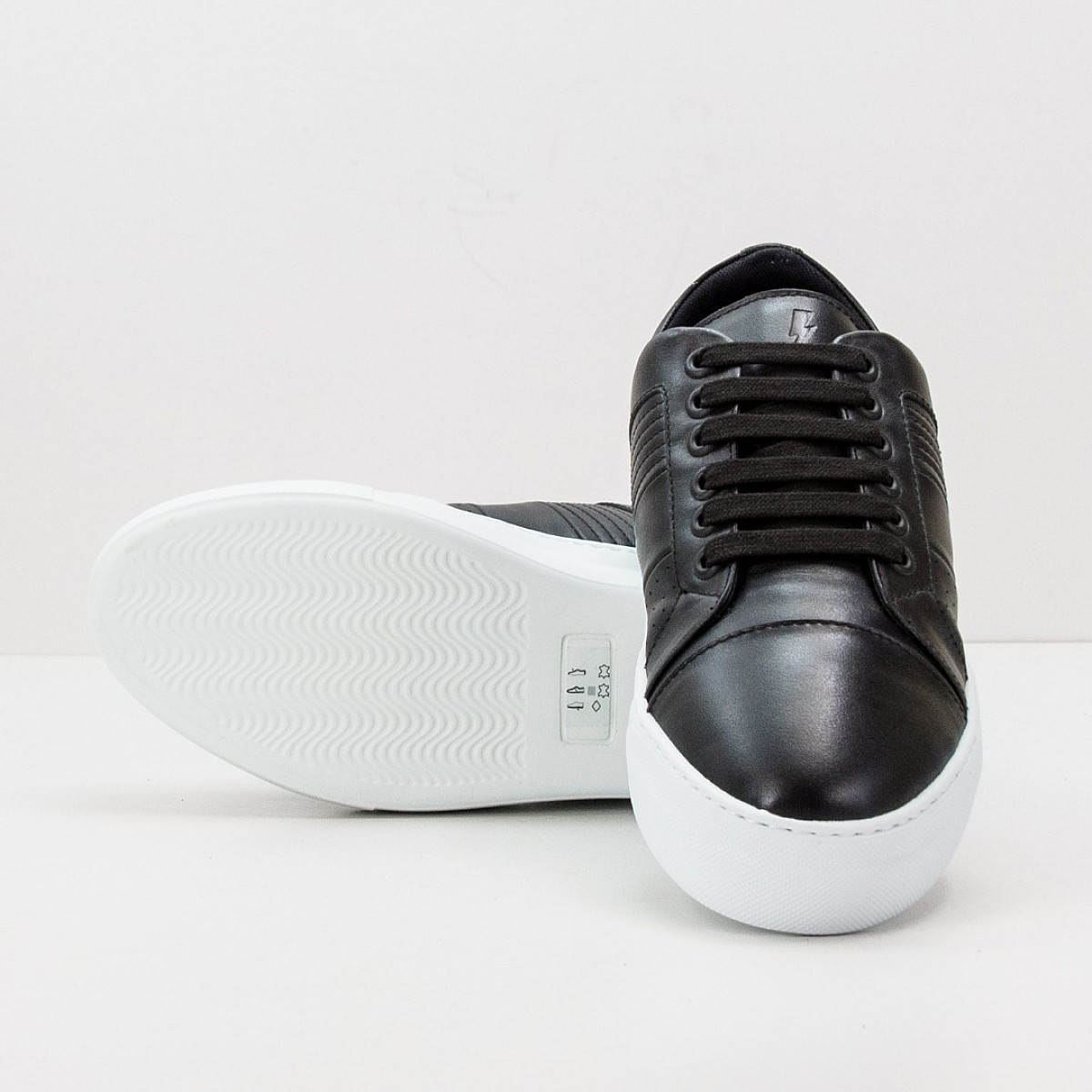 Кеди Neil Barrett Modernist City Trainer black