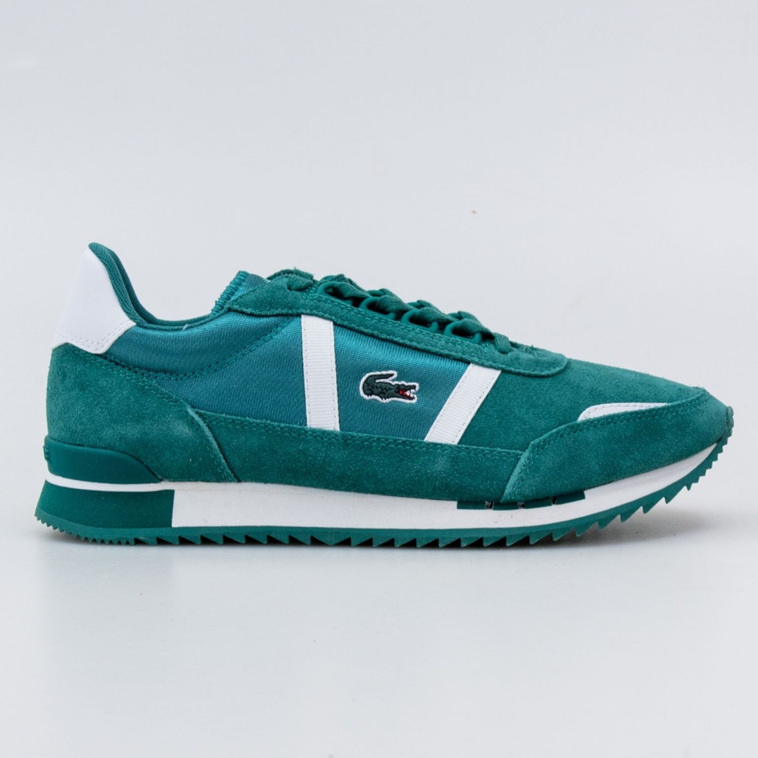 Lacoste carnaby retro store
