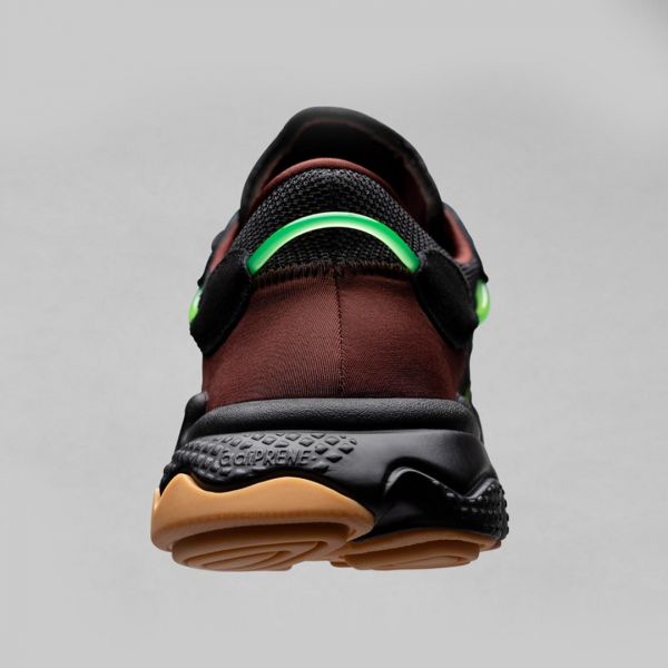 Кроссовки Adidas Pusha T Ozweego black.