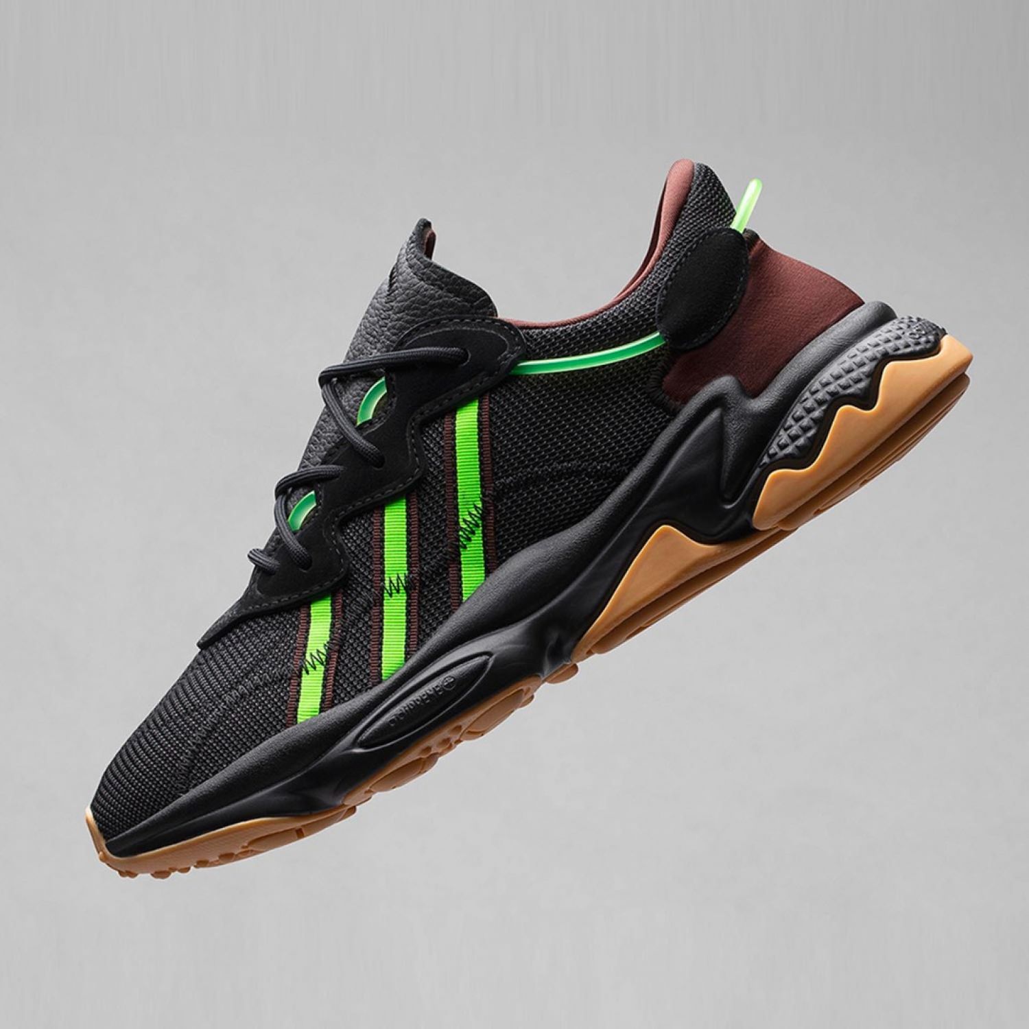 Adidas Pusha T Ozweego black brand centr