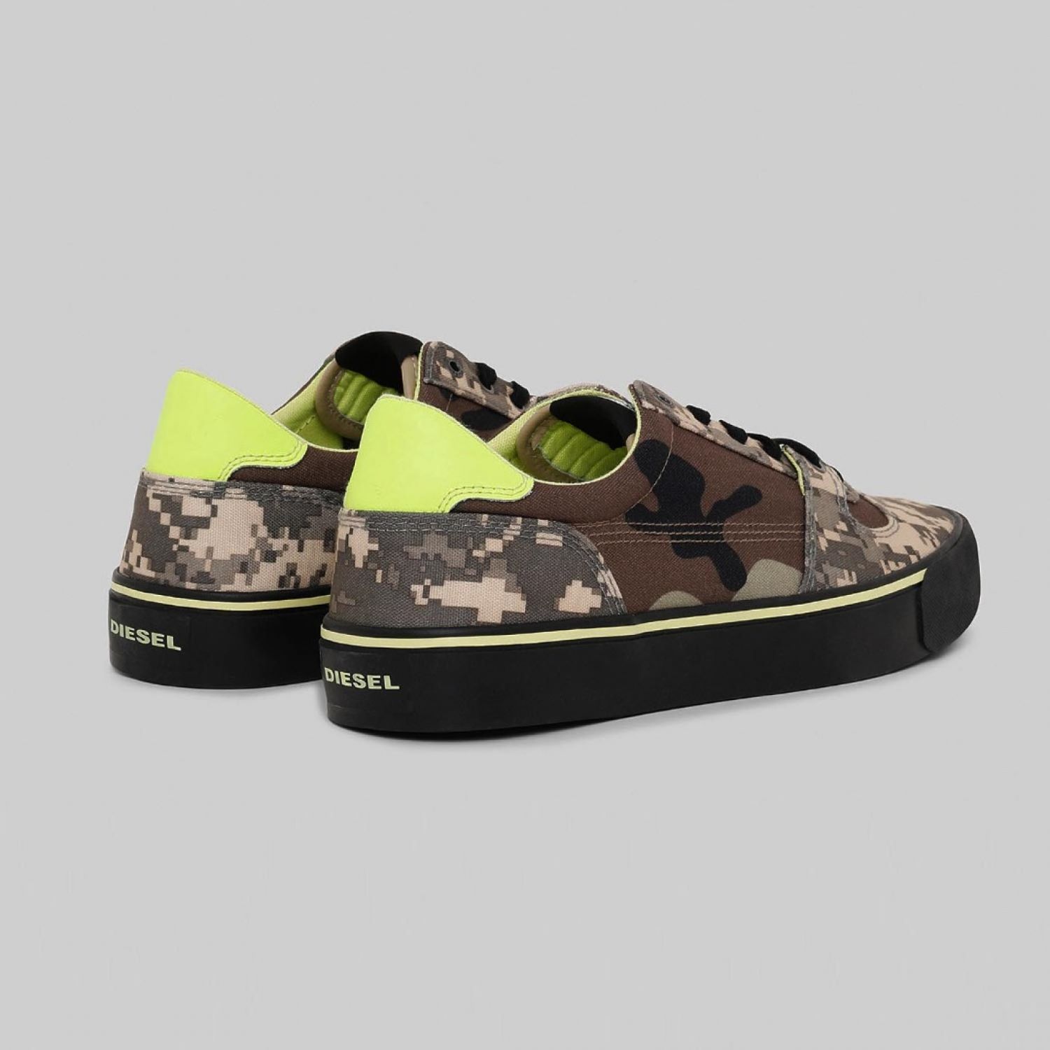 Diesel S Flip Low Military Green brand centr