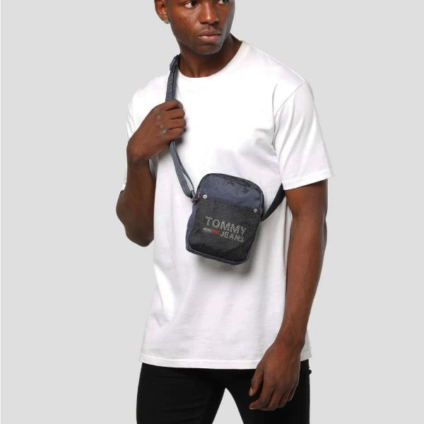 Сумка Tommy Hilfiger TJM Cool City Mini Reporter.