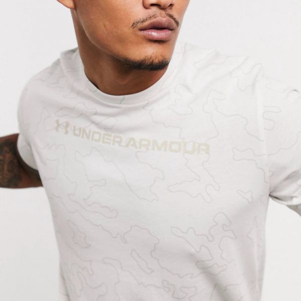 Футболка Under Armour 1357728.