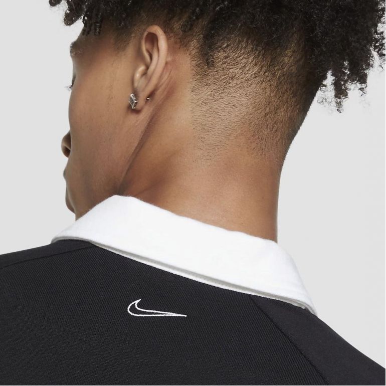 Пуловер Nike CV0169-010.