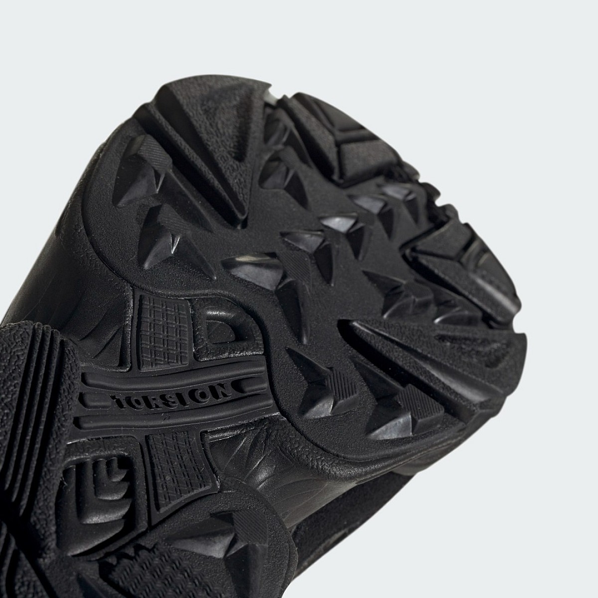Кросівки Adidas Yung-96 Chasm