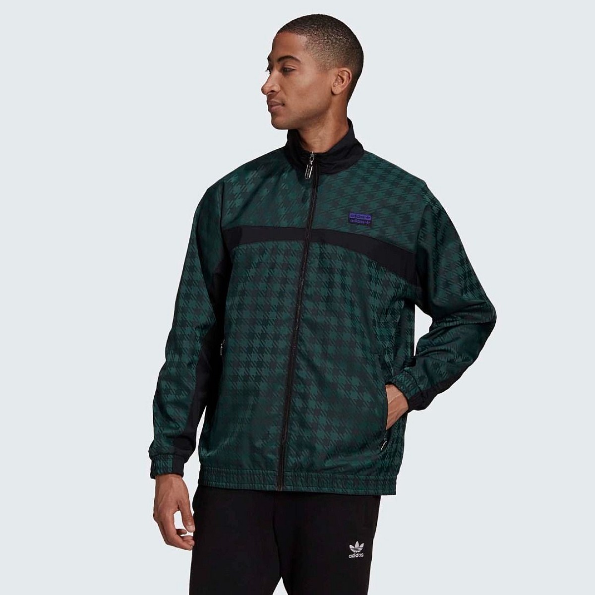 Вітровка Adidas GD9277 Tracktop