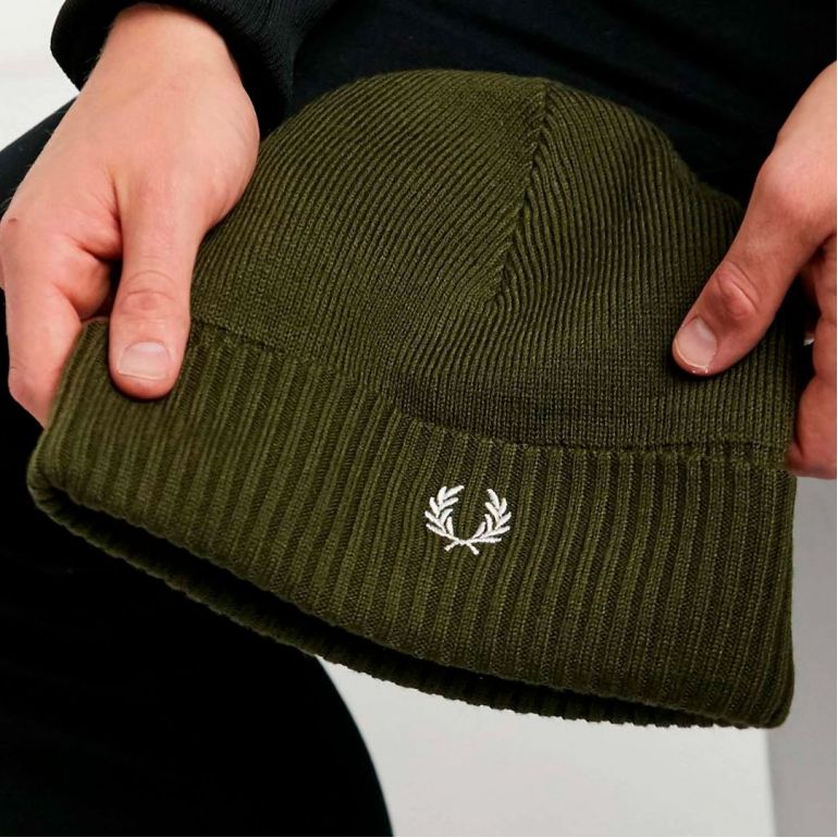 Шапка Fred Perry C7142.