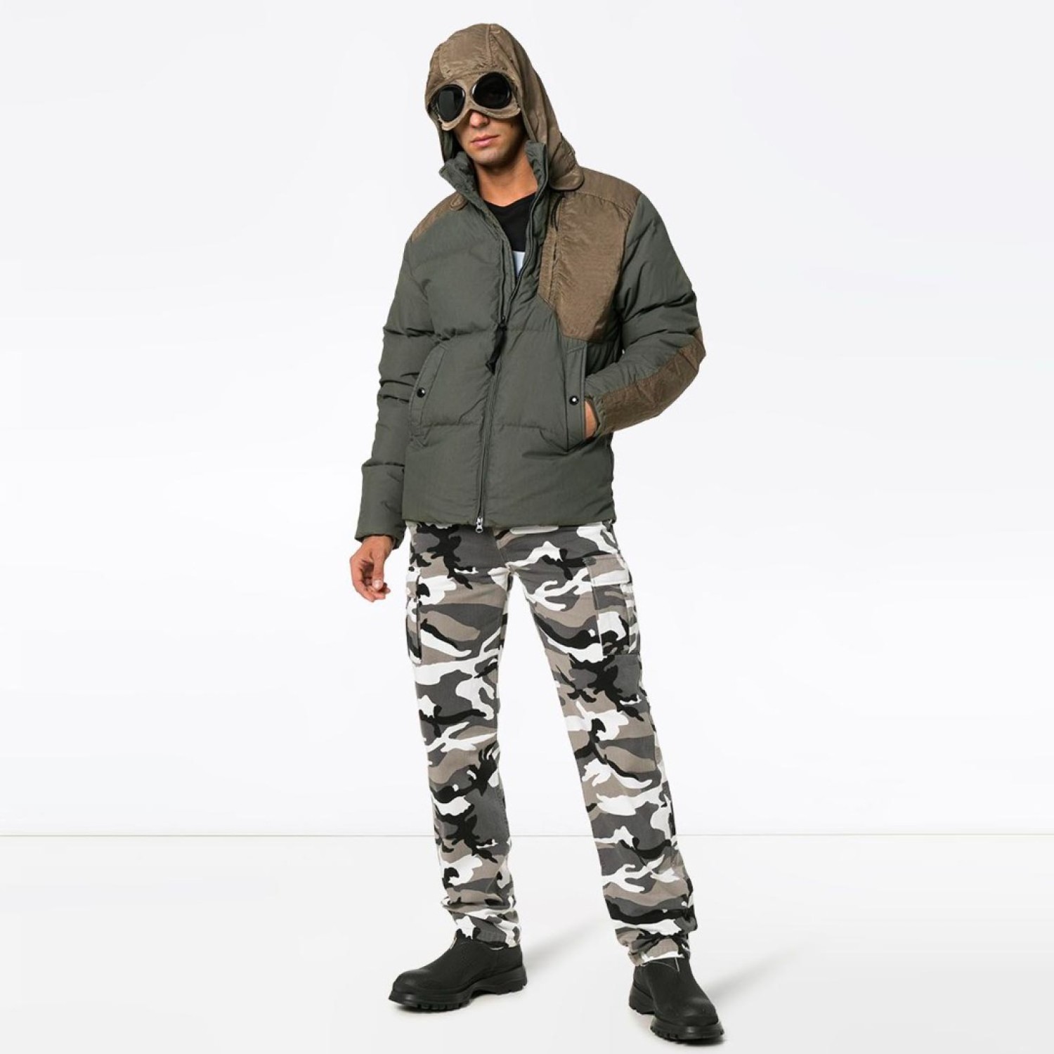 Пуховик CP Company 05CMOW106A