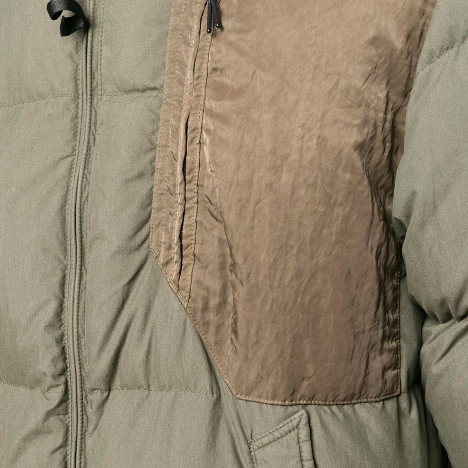 Пуховик CP Company 05CMOW106A