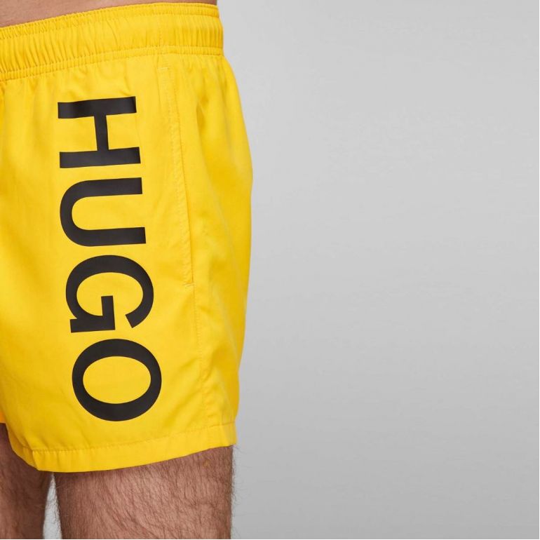 Плавальні шорти Hugo Boss 50451173 yellow.