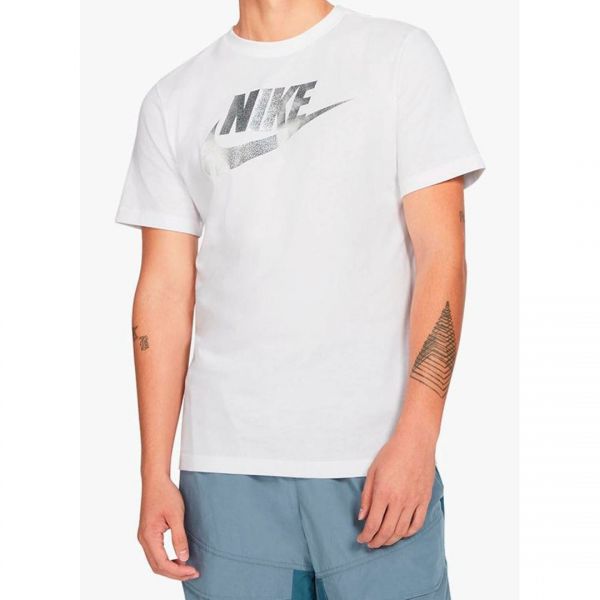 Футболка Nike DB6527-100.